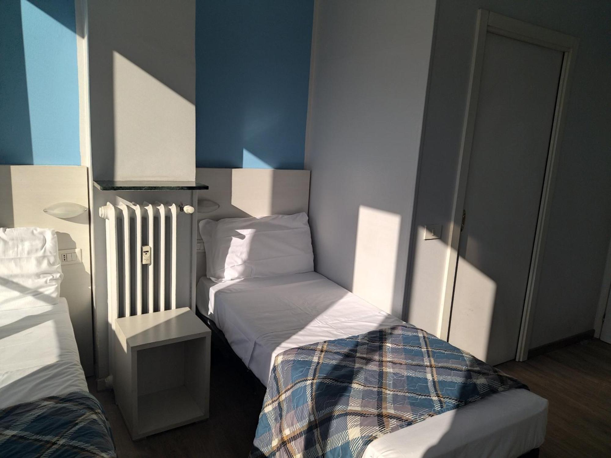 Basic Triple Room